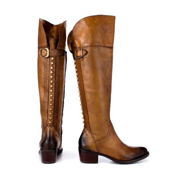 Vince Camuto Shoes - VINCE CAMUTO Brown Bollo Studded Riding Boot 7